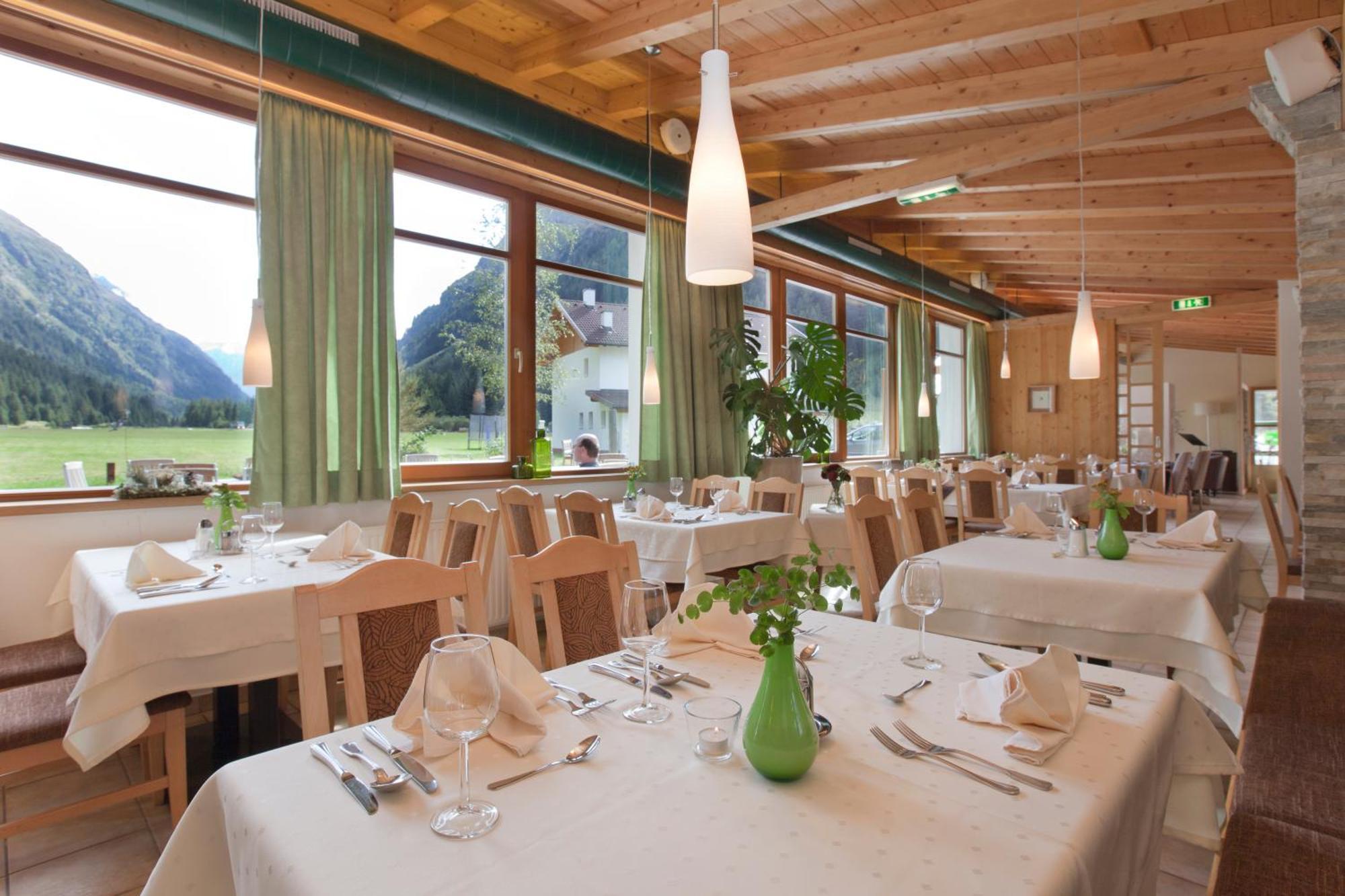 Bio Hotel Stillebach Sankt Leonhard im Pitztal Exterior photo